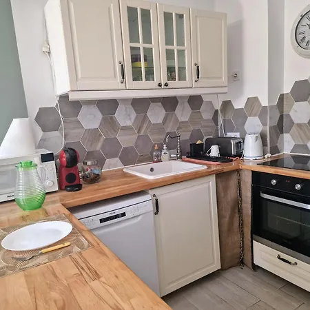 Maison Pour 4 Personnes En Bord De Holiday home Borgo (Corsica)
