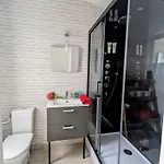 Maison Pour 4 Personnes En Bord De Nyaraló