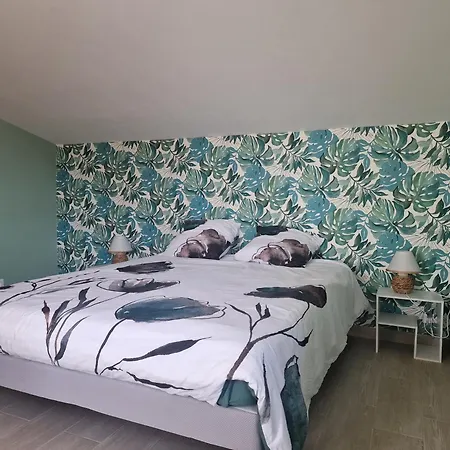 Maison Pour 4 Personnes En Bord De