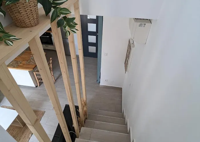 Maison Pour 4 Personnes En Bord De Borgo (Corsica)