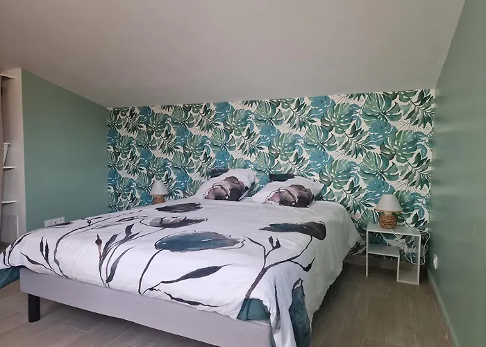 Maison Pour 4 Personnes En Bord De